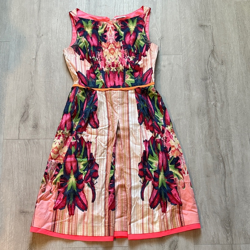 T Tahari Pink and Red Floral Midi Dress